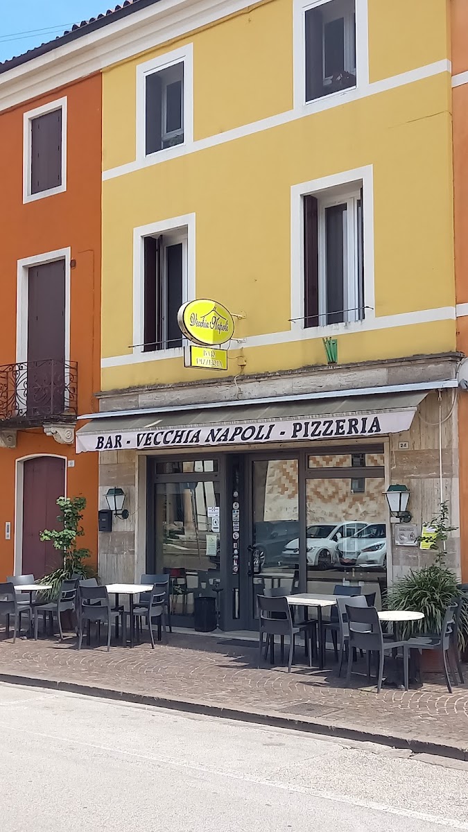 Bar Pizzeria Vecchia Napoli Photos 2